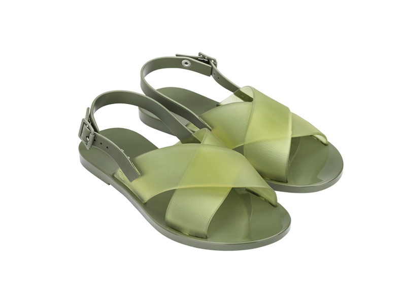 Essential sandal melissa 2025